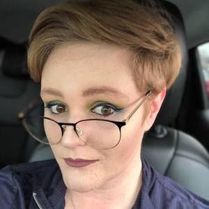 Meet your Posher, Laci